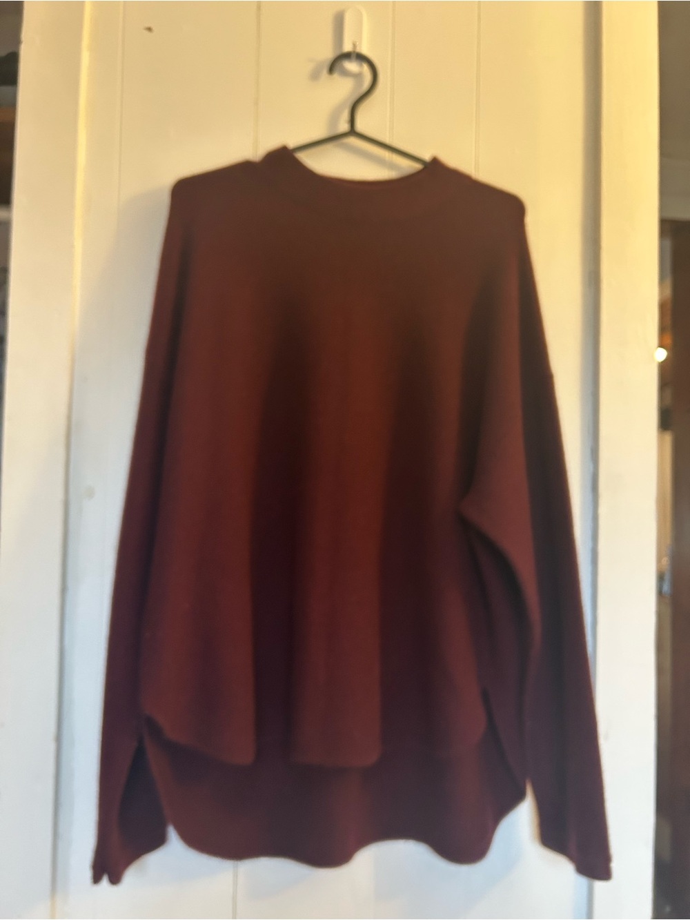 Women's Relaxed Crewneck Sweater in Deep Wine